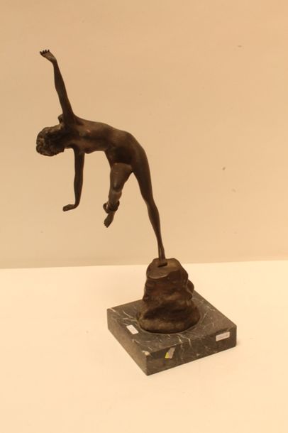 COLINET Claire (1880-1950) [d'après] "Danseuse au serpent", XXe, épreuve en métal...