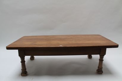 null Table basse rectangulaire en bois, 41x120,5x59 cm [altérations au plateau].