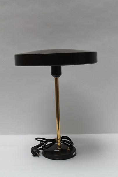 KALFF Louis (1897-1976) - PHILIPS Lampe de bureau Vintage, circa 1960, métal laqué...