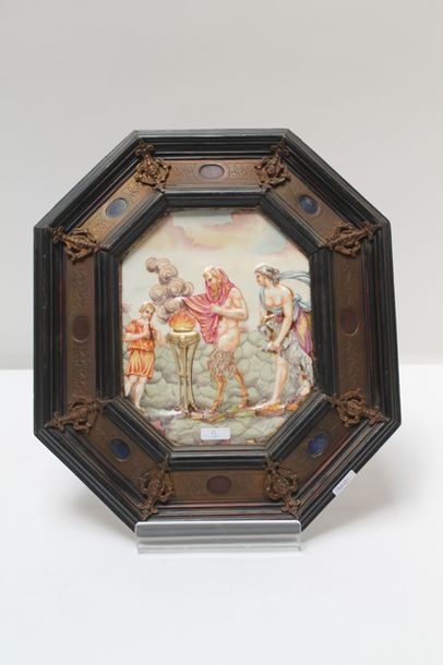 CAPODIMONTE "Pan sacrifiant", XIXe, bas-relief en porcelaine émaillée monté dans...