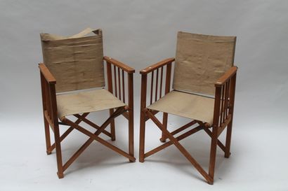 null Varia de sept fauteuils (dont une bergère et deux pliants), neuf chaises et...
