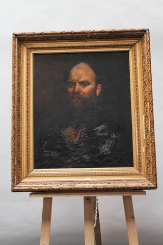 DE LABOULAYE Paul (1849-1926) "Portrait d'homme", XIXe, huile sur toile, signée et...