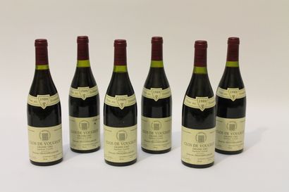 BOURGOGNE Rouge, Clos-de-Vougeot grand cru 1989, six bouteilles.