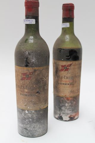 null Lot de six bouteilles de vin:

- BORDEAUX (MARGAUX), rouge, Château Margaux,...