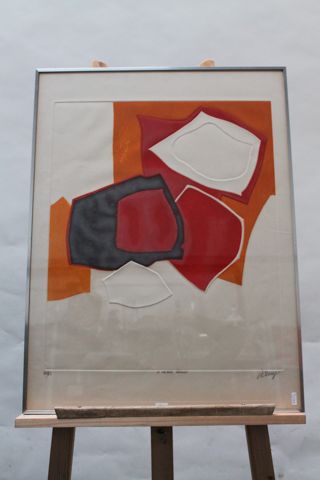 École contemporaine "Compositions", XXe, trois estampes polychromes, signées en bas...