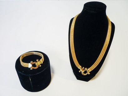 ROMEO Demi-parure (collier et bracelet) en mailles et boucle d'or jaune 18 k, poinçons,...