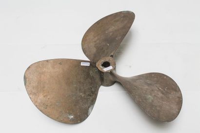 null Hélice ancienne en métal, marque, d. 47 cm.