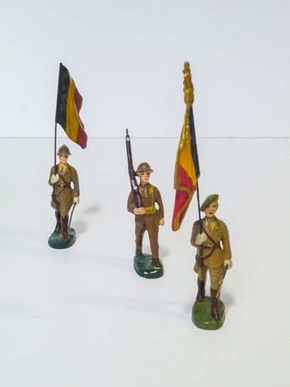 null B.M., ensemble de porte-drapeau belges, sept pièces.