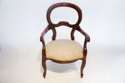 null Fauteuil d'époque Louis-Philippe à dos ajouré, mi-XIXe, bois acajou, h. 98 cm,...