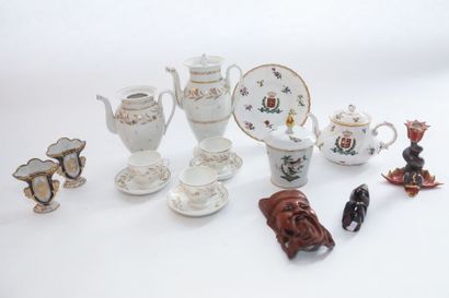 null Varia de porcelaines européennes, XIX-XXe, onze pièces (partie de service blanc...