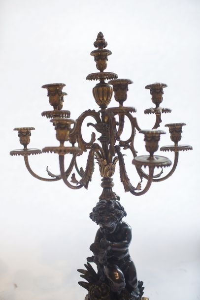PICARD Henri (1840-1890) Importante paire de candélabres d'époque Napoléon III ornés...