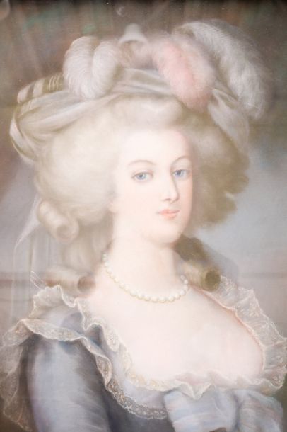 ECOLE FRANCAISE "Marie-Antoinette" (d'après Élisabeth Vigée Le Brun), XIXe, pastel...