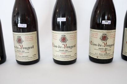 BOURGOGNE (CLOS-DE-VOUGEOT) Rouge, Clos de Vougeot - Jean Grivot 1985, cinq bouteilles...