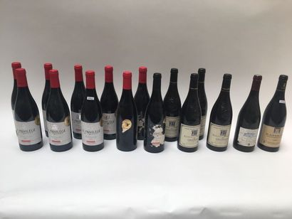 CÔTES-DU-RHÔNE Rouge, seize bouteilles :

- Gigondas - Château du Trignon 2003, quatre...