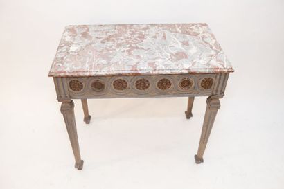 null Table-console de style Louis XVI ouvrant par deux tiroirs latéraux en ceinture,...