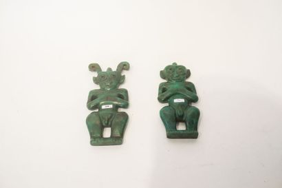 CHINE Couple de figures archaïques, travail ancien, turquoise vert jade sculptée,...