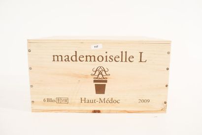 BORDEAUX (HAUT-MÉDOC) Rouge, Mademoiselle L 2009, six bouteilles dans leur caisse...