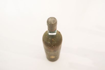 BORDEAUX (SAINT-ÉMILION) Château Pavie-Decesse 1942, une bouteille [mi-épaule, a...