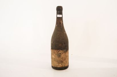BOURGOGNE Rouge, Corton-Chaume 1919, une bouteille [très bas, étiquettes et capsules...