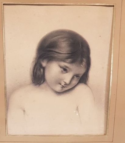 null Ecole française du XIXème siècle, Portrait de fillette, Dessin à la mine de...