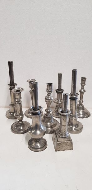 null STAINS: set of 9 candlesticks