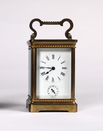 null Travel clock with alarm clock, cylinder escapement. H. 115mm.