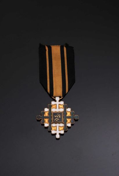 null INDOCHINE. Fédération Thaï, Ordre du Mérite Civil. Insigne de chevalier en bronze...