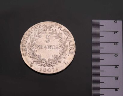 null NAPOLEON I (1804-1814). 5 francs tête nue, 1807 Bayonne. G 581. TTB à super...