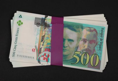 null -IDEM-. Pack of 100 new banknotes.