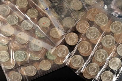 null ROTY. Ensemble de monnaies d’argent à la Semeuse de Roty : 42x5 f, 17x2 f, 41x1...