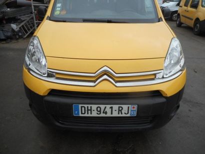 null CTTE FOURGON CITROEN Modéle : BERLINGO DH-941-RJ Type constructeur : 7F9HF0...