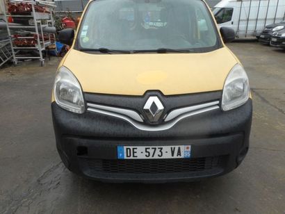 null CTTE FOURGON RENAULT Modéle : KANGOO II DE-573-VA Type constructeur : FW17B5...