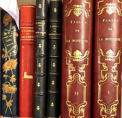 null Lot de livres reliés comprenant:

-Les Fables de La FONTAINE, illustrées par...
