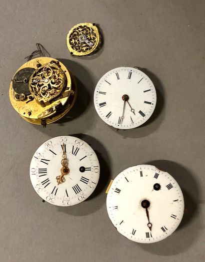 null Quatre mouvements de montres XVIIIe siècle.