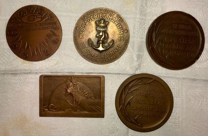 null MEDAILLES: lot de 5 médailles en bronze dont 2 "En souvenir du lancement du...