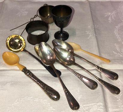 null Set of 4 silver coffee spoons, 1 silver napkin ring, 1 silver tea strainer,...