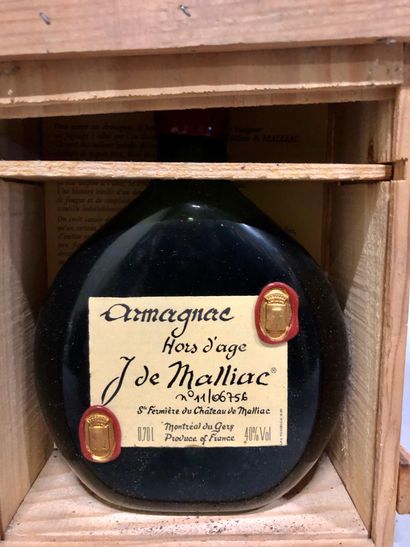 null 1 bouteille 70 cl ARMAGNAC hors d'age J. de MALLIAC n° 11/06756. Ste Fermière...