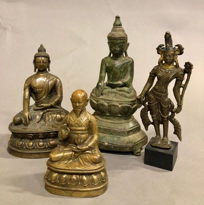 null ASIE/ INDONESIE ET OU CAMBODGE 

Lot de 7 sculptures en bronze dont Bouddha...