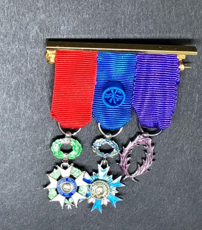 null DECORATIONS CIVILES France, MINIATURES

-Chevalier Légion d'honneur, officier...