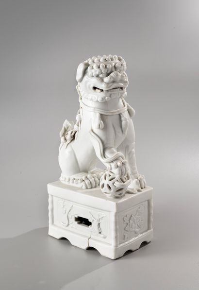 null CHINA, Kangxi period, 18th century

Important subject in Chinese white, representing...