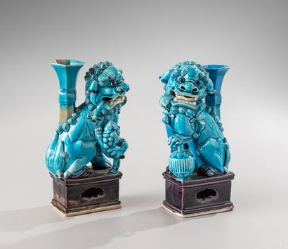 CHINA, 18th century 
Pair of turquoise blue...
