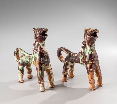  Turkey, CANAKKALE 
Pair of aquamaniles in the form of a standing lion, made of glazed...