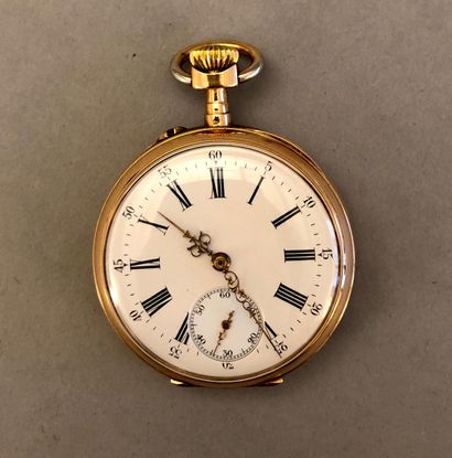 Gold cylinder watch (68gr), the bottom engraved...