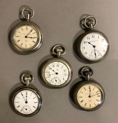 null Cinq montres en métal poli du ‘Waterbury Watch C°. A restaurer.