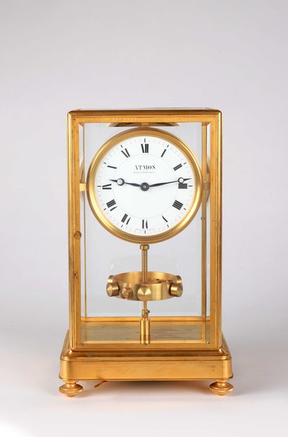 null Atmos' mantel clock signed 'Atmos perpetual clock / Patents J. L. Reuter' N°...