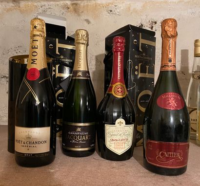 null 5 bouteilles CHAMPAGNE DIVERS 2 MOET et CHANDON Imperial en etuis et assortis...