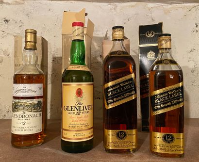 null 4 bouteilles WHISKY 12 ANS D'AGE A VENDRE EN L"ETAT

1 GLENLIVET, 1 GLENDRONACH...