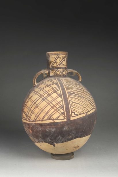 null Vase CHANCAY en céramique beige à décor brun 

Pérou, XIIIème siècle - XVème...