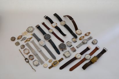 Lot de montres-bracelets mécaniques et quartz...