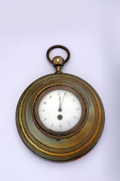Carriage or alcove watch in gilded and engraved...